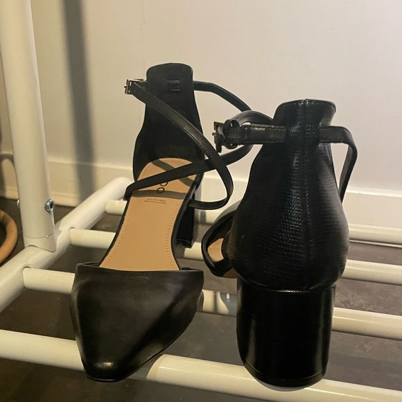 ALDO Grarwen Ankle Strap Heeled Shoe - Picture 2 of 8